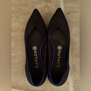 Size 9 Rothy points. Good condition.
